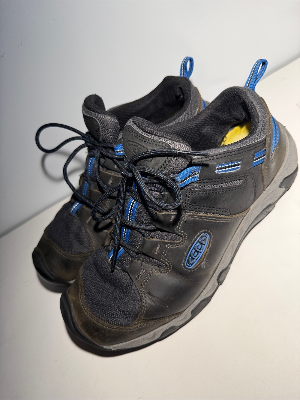 Keen Targhee Black with Blue Accent Outdoor Lace-Up Shoes